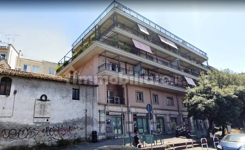 Magazzino - Deposito in Affitto