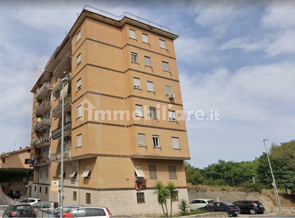 Garage - Box in Vendita - immagine 2 di 12